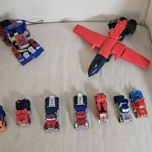 Sound Loose/ Thor & 9 other Transformers. Sold as a lot of 1.